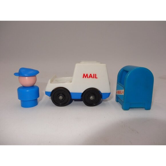 Fisher Price Little People Main Street Mail Truck Mail Box and Mailman Vintage - Picture 11 of 12